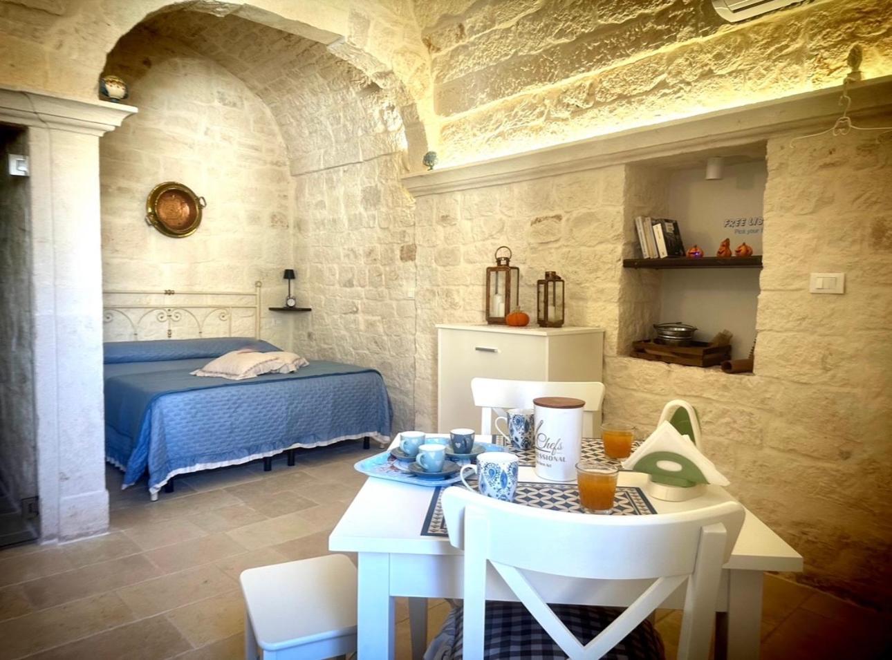 Suite La Petra Ceglie Messapica Εξωτερικό φωτογραφία